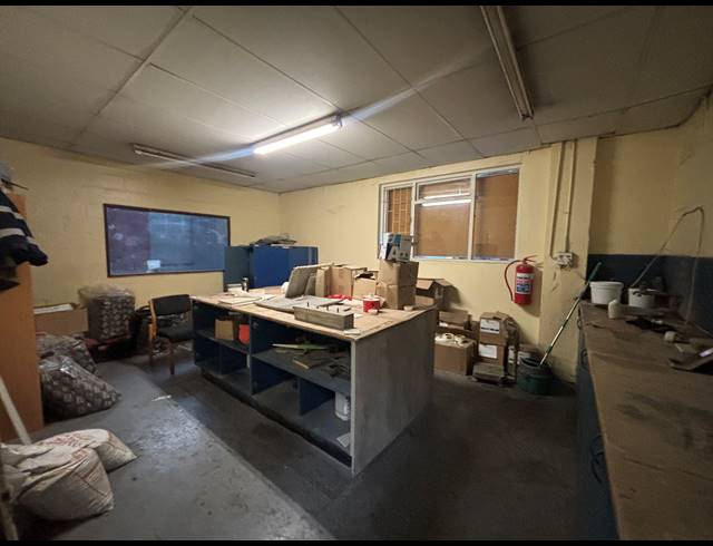 2,356M² WAREHOUSE TO LET IN EPPING INDUSTRIAL